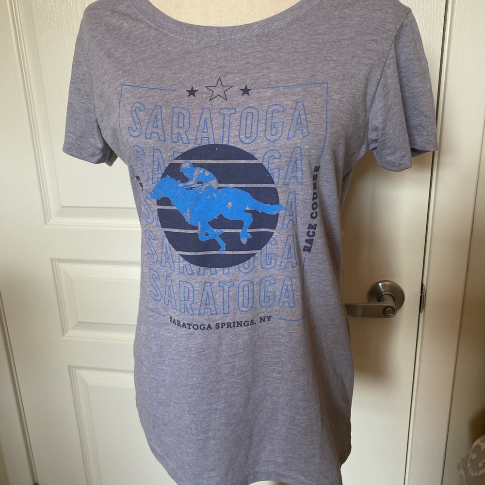 Saratoga Springs Women's Gray Short Sleeve Tee, Side Large (fitted women’s cut)